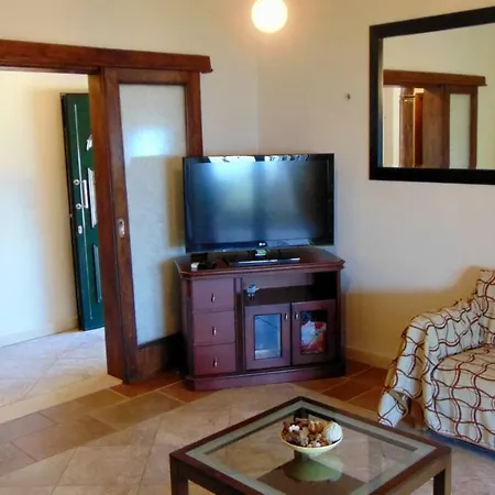 Spiros & Dimitris View House ニサキオン